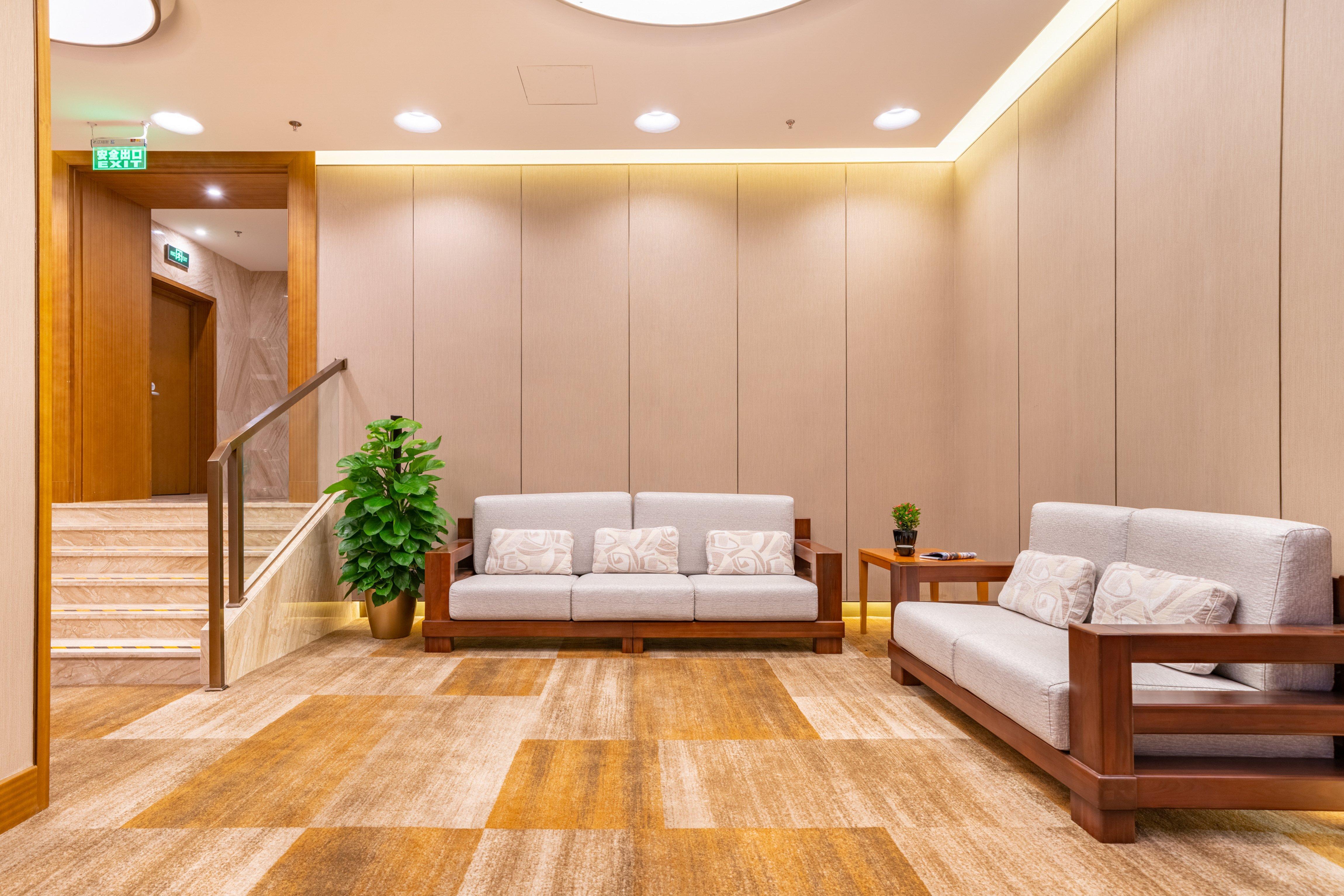 Express Huacai By Ihg Peking