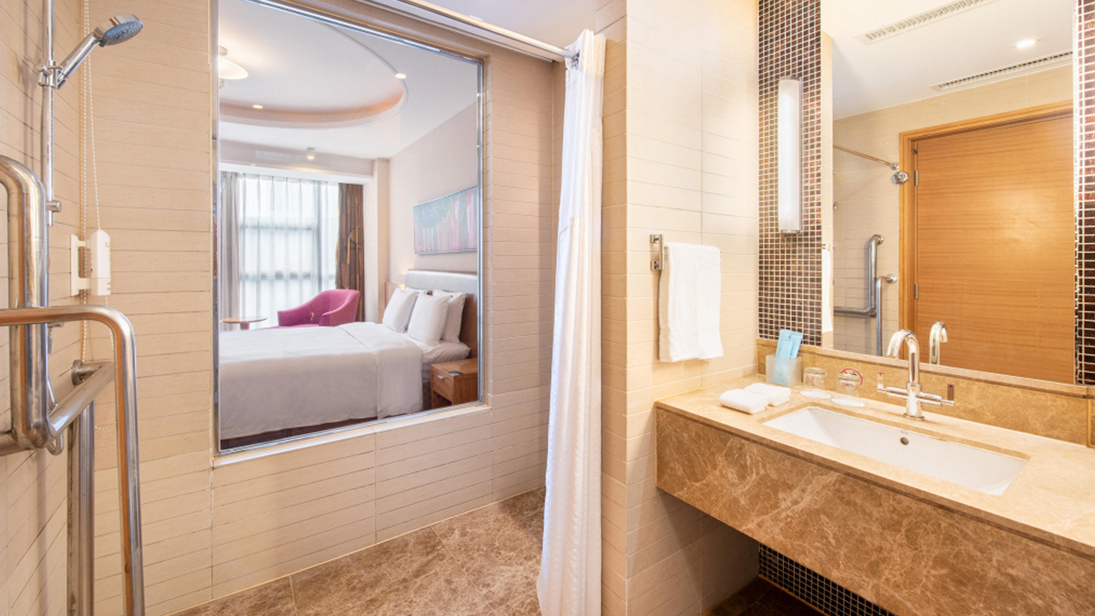 Express Huacai By Ihg 4*