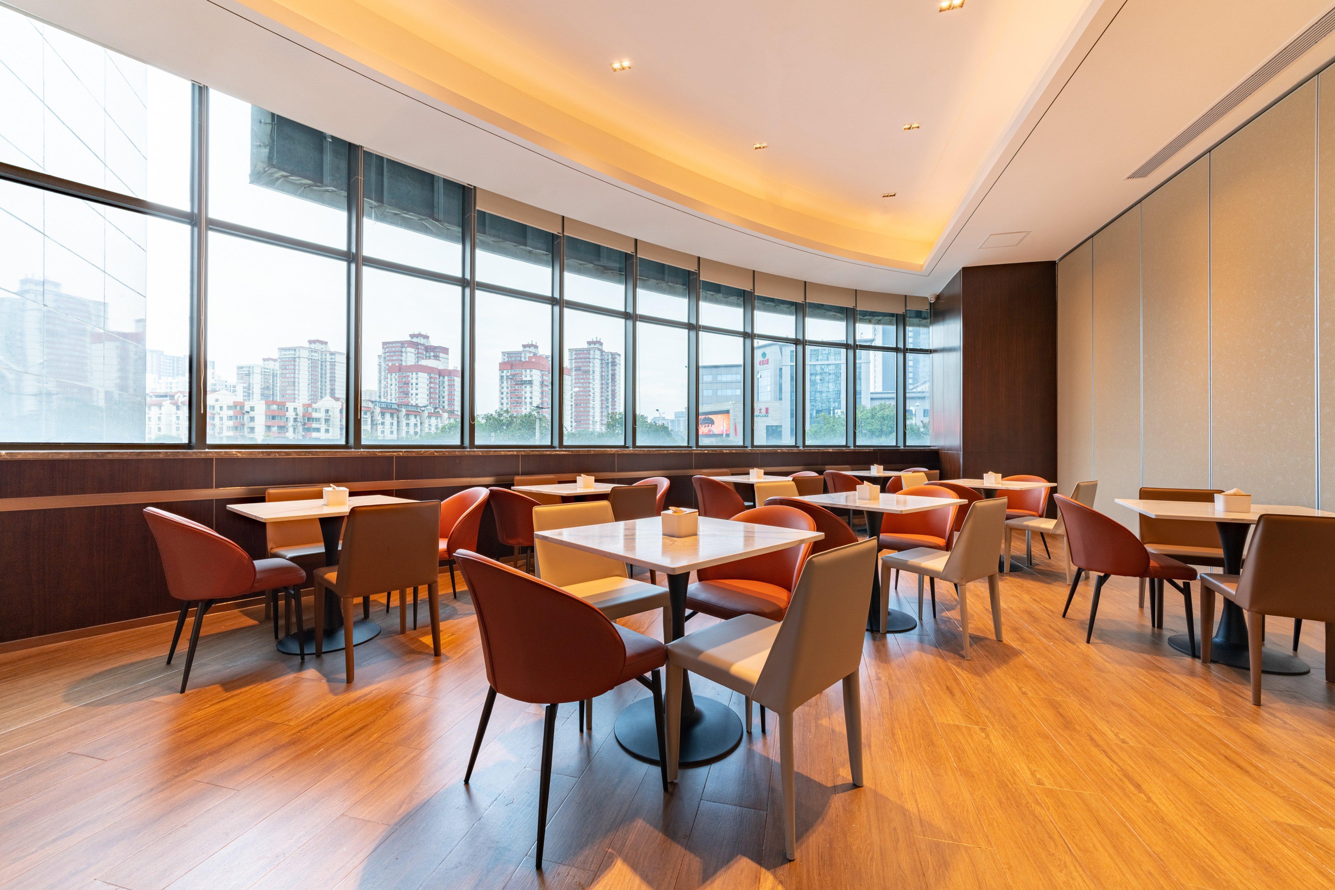 Express Huacai By Ihg 4*