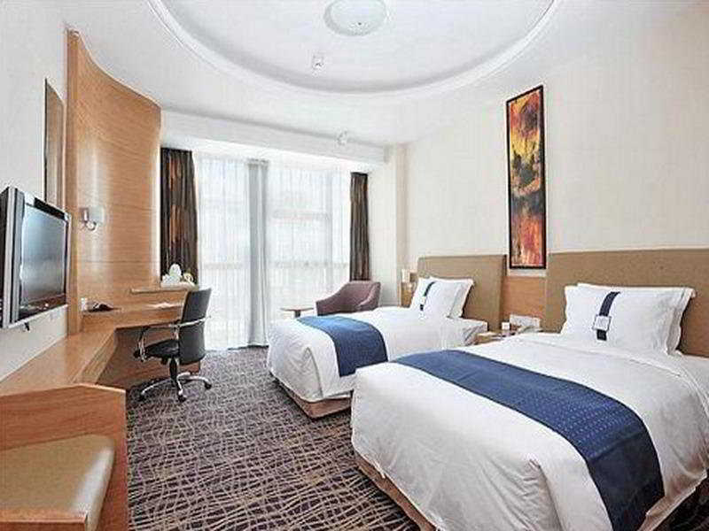 Express Huacai By Ihg Hotel Peking